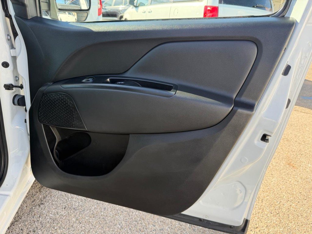 Used 2018 RAM ProMaster City Tradesman FWD image 28