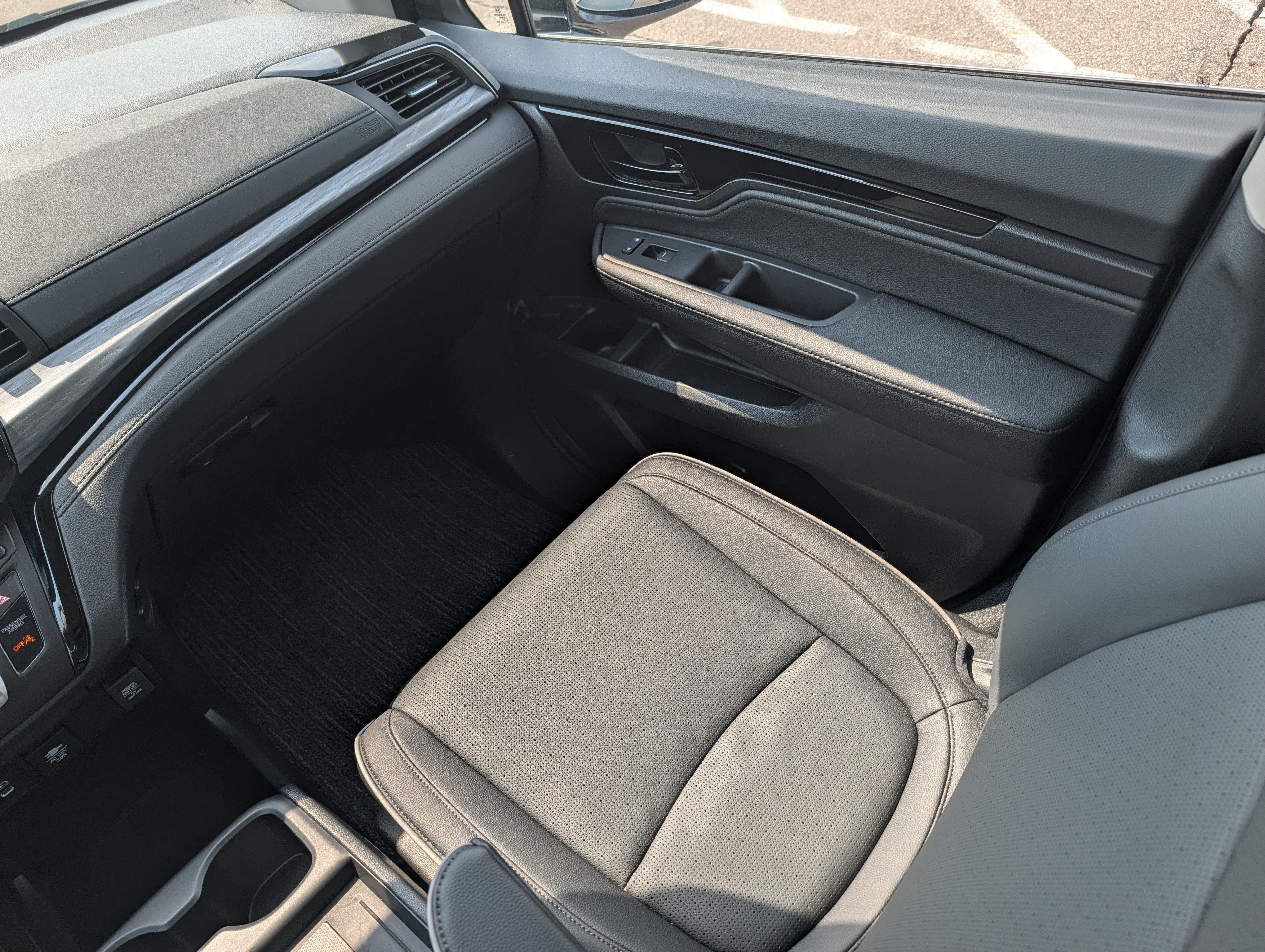 Used 2026 Honda Odyssey Elite image 11