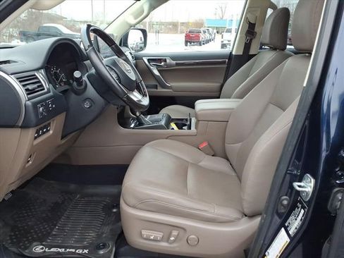 Used 2023 Lexus GX 460 Premium image 9