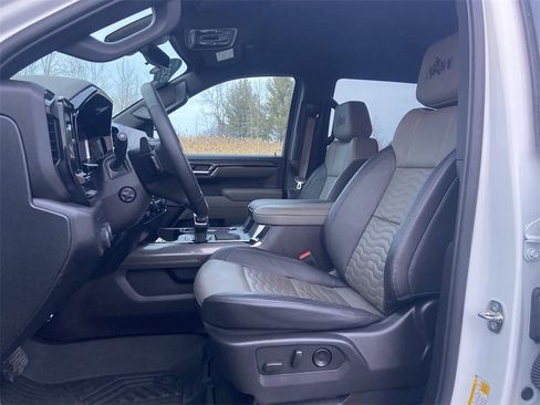 Used 2024 Chevrolet Silverado 1500 ZR2 w/ ZR2 Bison Edition image 19