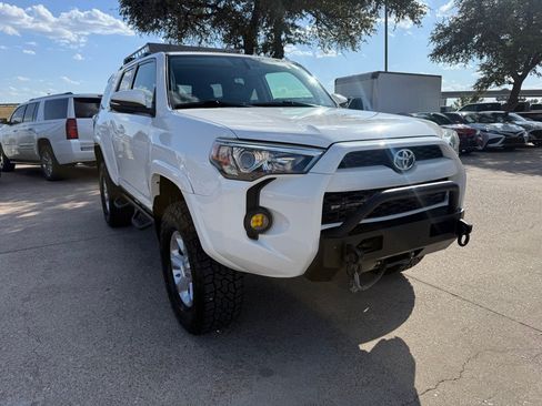 Used 2019 Toyota 4Runner SR5 Premium AWD/4WD image 1