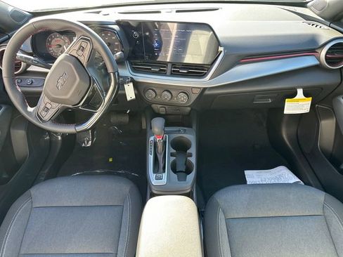 New 2026 Chevrolet Trax RS w/ Sunroof Package image 16