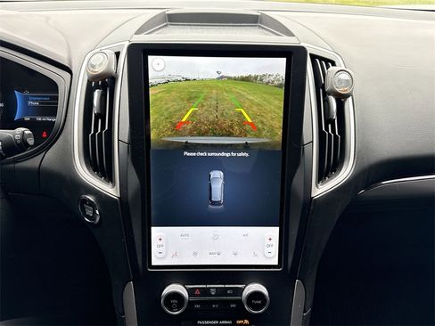 Used 2022 Ford Edge ST-Line image 23