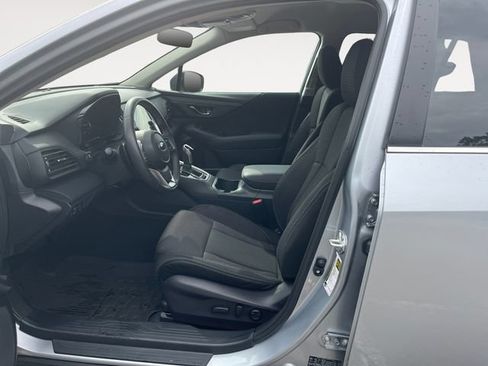 Certified 2025 Subaru Outback Premium AWD/4WD image 9