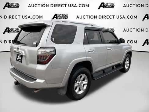 Used 2017 Toyota 4Runner SR5 RWD image 20