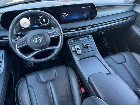 Used 2024 Hyundai Palisade Limited AWD/4WD image 11