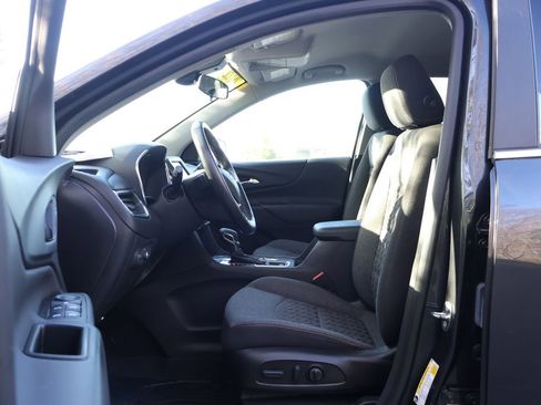 Certified 2022 Chevrolet Equinox LT image 32