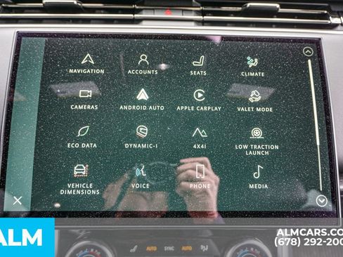 Used 2023 Land Rover Range Rover SE AWD/4WD image 33