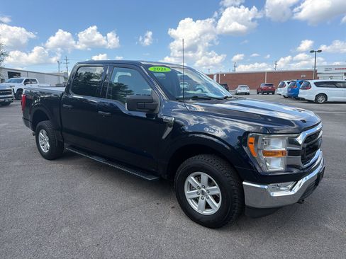 Used 2021 Ford F150 XLT w/ Equipment Group 301A Mid AWD/4WD image 3