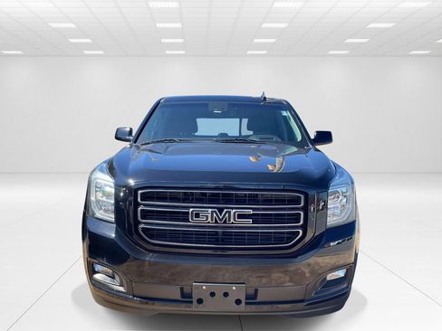 Used 2019 GMC Yukon SLT w/ Graphite Performance Edition image 2