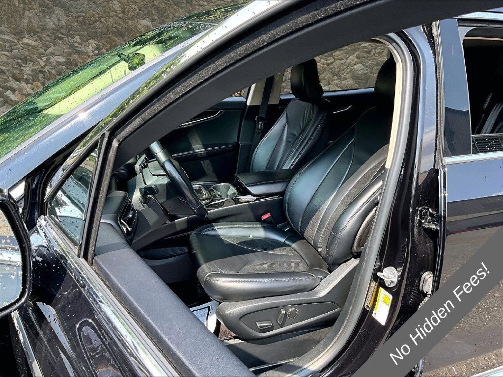 Used 2021 Lincoln Nautilus AWD w/ Equipment Group 101A image 21