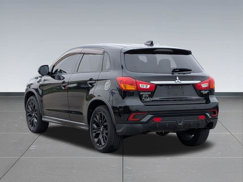 Used 2018 Mitsubishi Outlander Sport LE FWD image 4