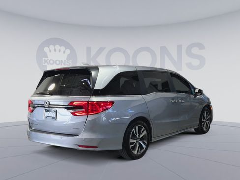 Used 2024 Honda Odyssey Touring image 11