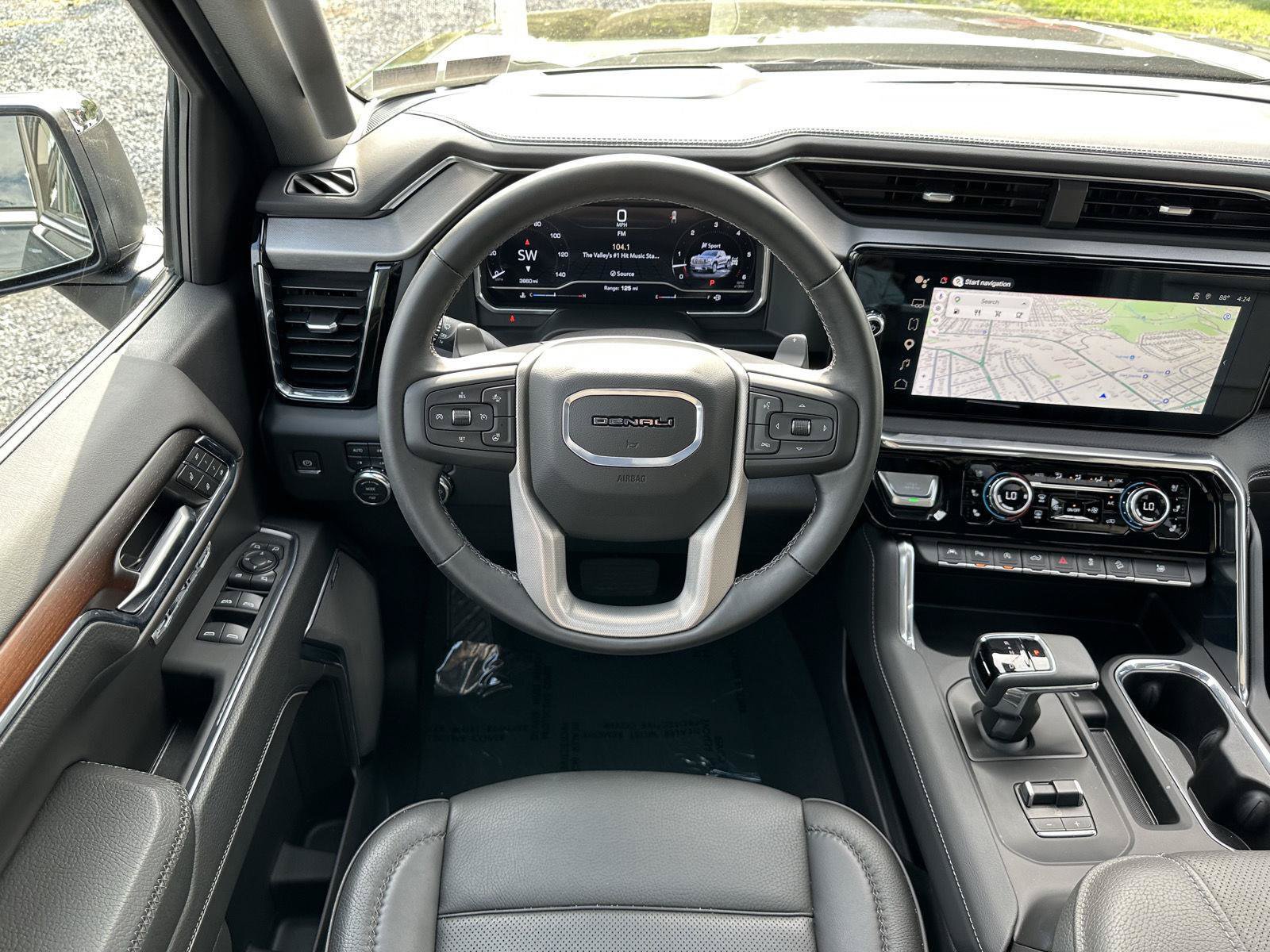 Used 2024 GMC Sierra 1500 Denali w/ Denali Reserve Package AWD/4WD image 21