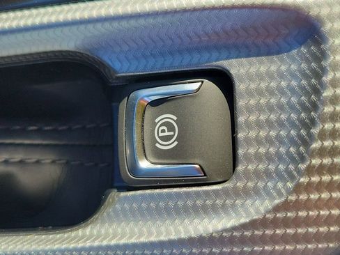 New 2025 Buick Envista Avenir image 36