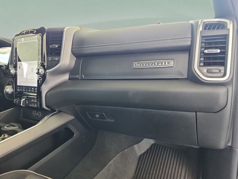 Used 2023 RAM 1500 Laramie AWD/4WD image 21