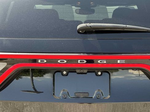 Used 2023 Dodge Durango GT RWD image 12