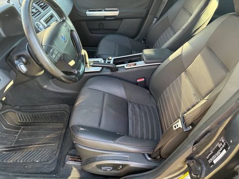Used 2009 Volvo S40 2.4i FWD image 6