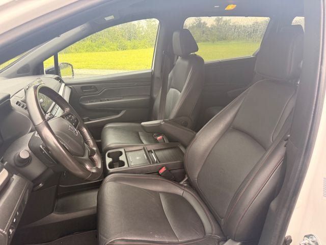 Used 2025 Honda Odyssey Sport-L image 10