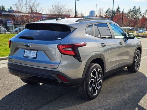 New 2026 Chevrolet Trax RS w/ Driver Confidence Package image 5