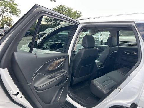 Certified 2024 GMC Terrain Denali AWD/4WD image 34