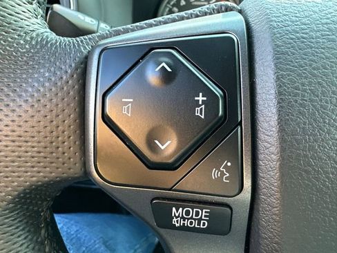 Certified 2023 Toyota Tacoma TRD Off-Road w/ Technology Package image 32