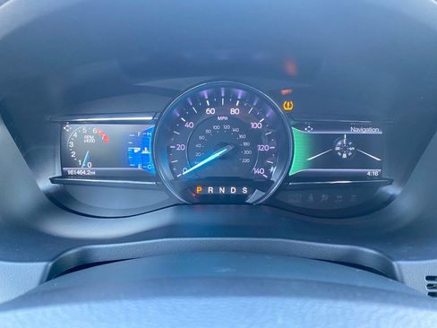 Used 2018 Ford Explorer Limited image 14