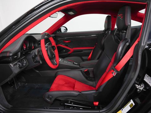 Used 2019 Porsche 911 GT2 RS RWD image 42