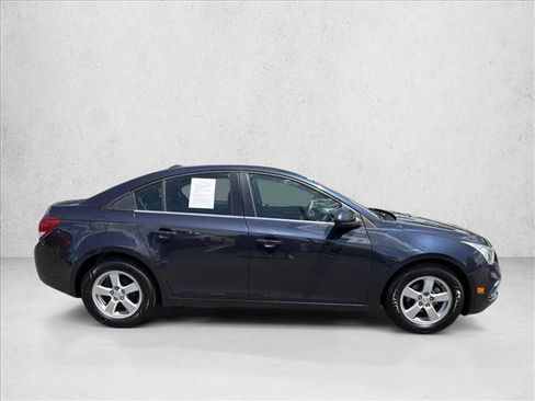 Used 2016 Chevrolet Cruze LT FWD image 7