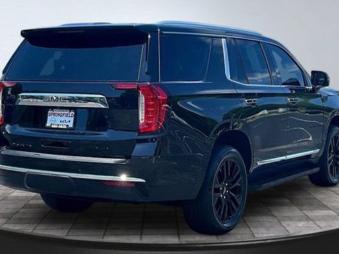 Used 2023 GMC Yukon SLT w/ SLT Premium Package AWD/4WD image 6