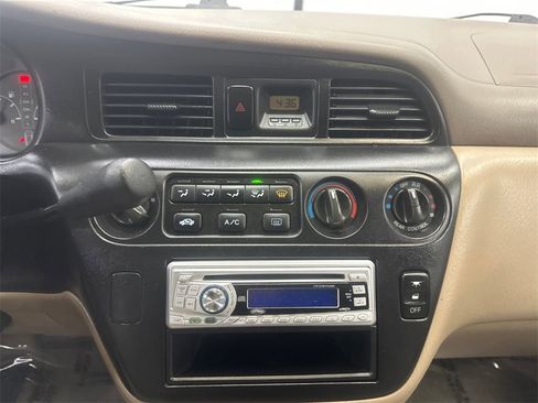 Used 2000 Honda Odyssey LX image 25