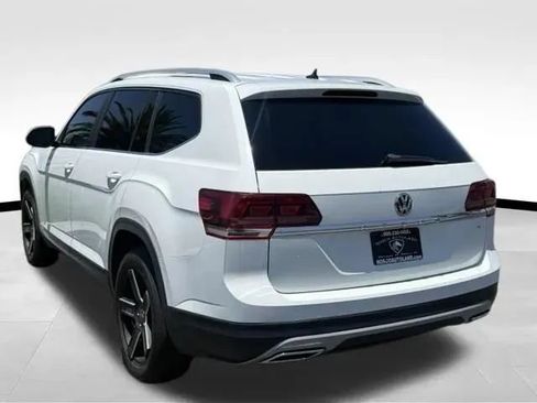 Used 2018 Volkswagen Atlas S FWD image 4