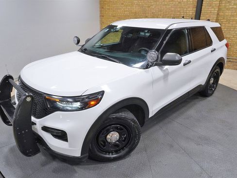 Used 2021 Ford Explorer 4WD Police Interceptor w/ Ready For The Road Package image 2