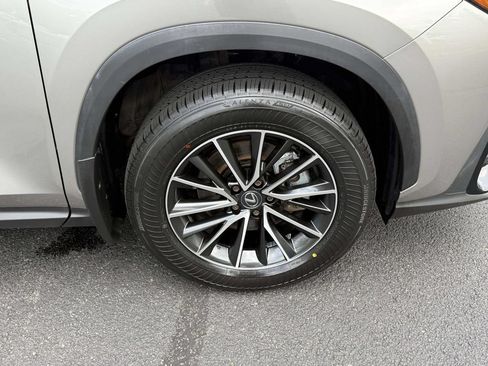 Used 2024 Lexus NX 350h AWD image 7