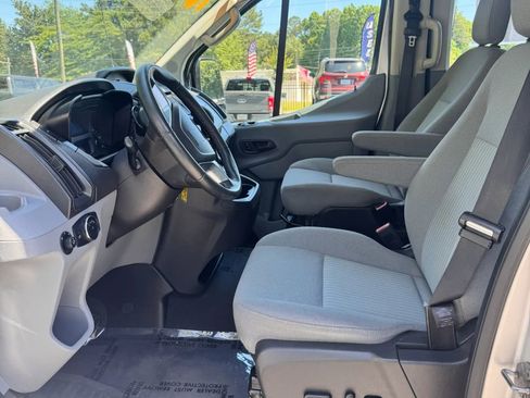 Used 2016 Ford Transit 350 XLT RWD image 11