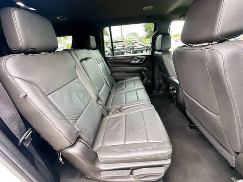 Used 2024 Chevrolet Suburban LT AWD/4WD image 28
