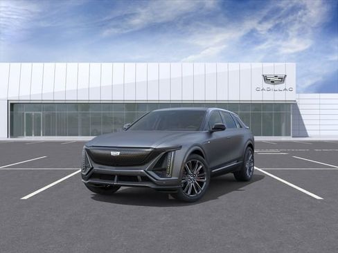 New 2026 Cadillac Lyriq V image 8