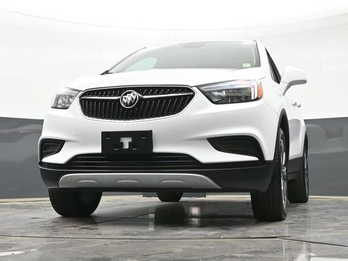 Used 2022 Buick Encore Preferred AWD/4WD image 31