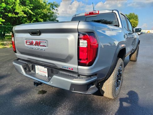 New 2026 GMC Canyon AT4 image 25