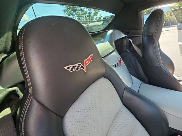 Used 2008 Chevrolet Corvette Convertible w/ Preferred Equipment Group RWD image 30