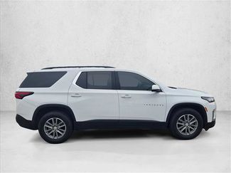Used 2023 Chevrolet Traverse LT FWD video 4