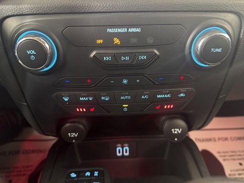 Used 2022 Ford Ranger Lariat w/ Tremor Off-Road Package image 16