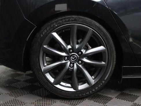 Used 2019 MAZDA MAZDA3 AWD Hatchback image 9