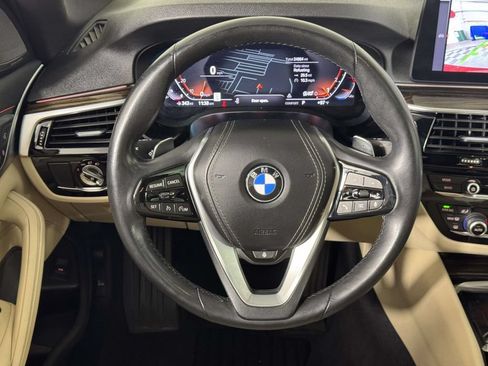Used 2023 BMW 530i xDrive w/ Premium Package AWD/4WD image 20