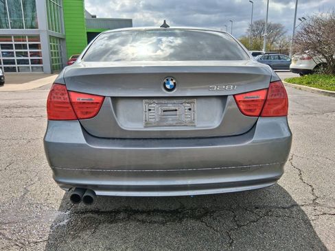 Used 2009 BMW 328i xDrive Sedan AWD/4WD image 8