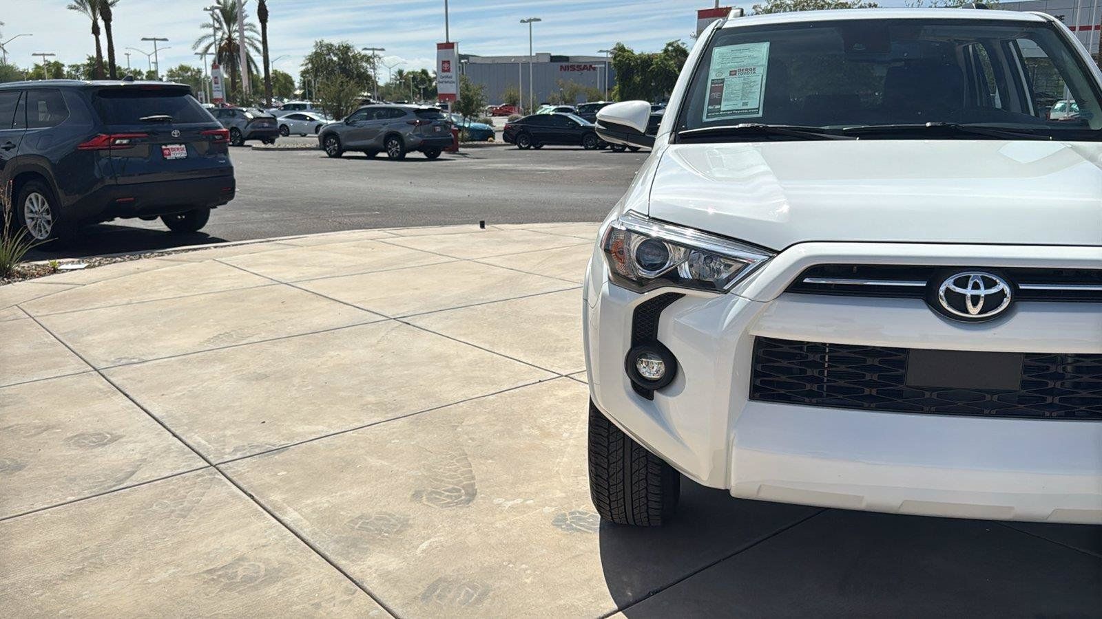 Used 2023 Toyota 4Runner SR5 Premium w/ Moonroof Package RWD image 3