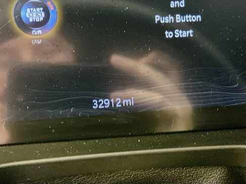 Used 2023 Jeep Grand Cherokee Limited image 19