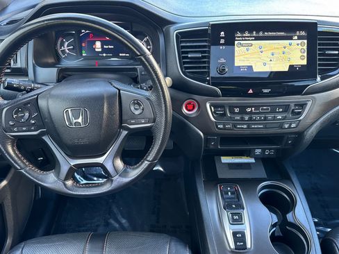 Used 2022 Honda Passport TrailSport image 16