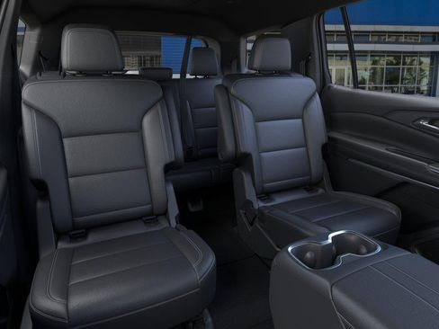 New 2026 Chevrolet Traverse LT w/ Midnight/Sport Edition FWD image 17
