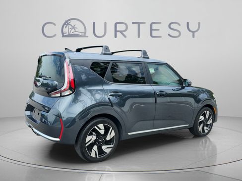 Certified 2025 Kia Soul GT-Line w/ GT-Line Technology Package FWD image 6